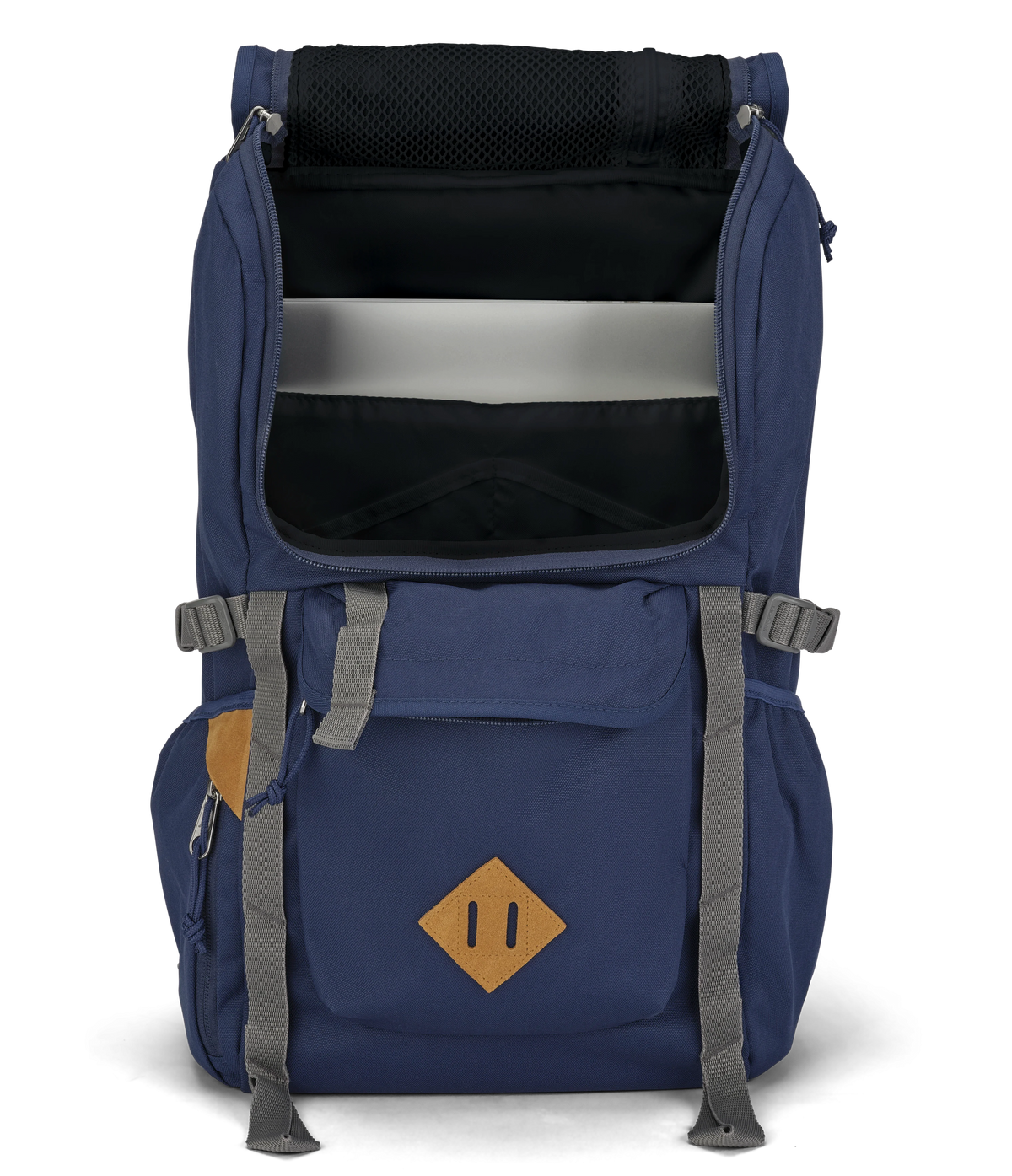 hatchet-backpack-q6 JS0A47J4003-DET2.webp